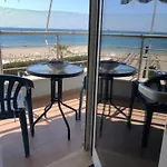 Apartman Beachfront In Golem